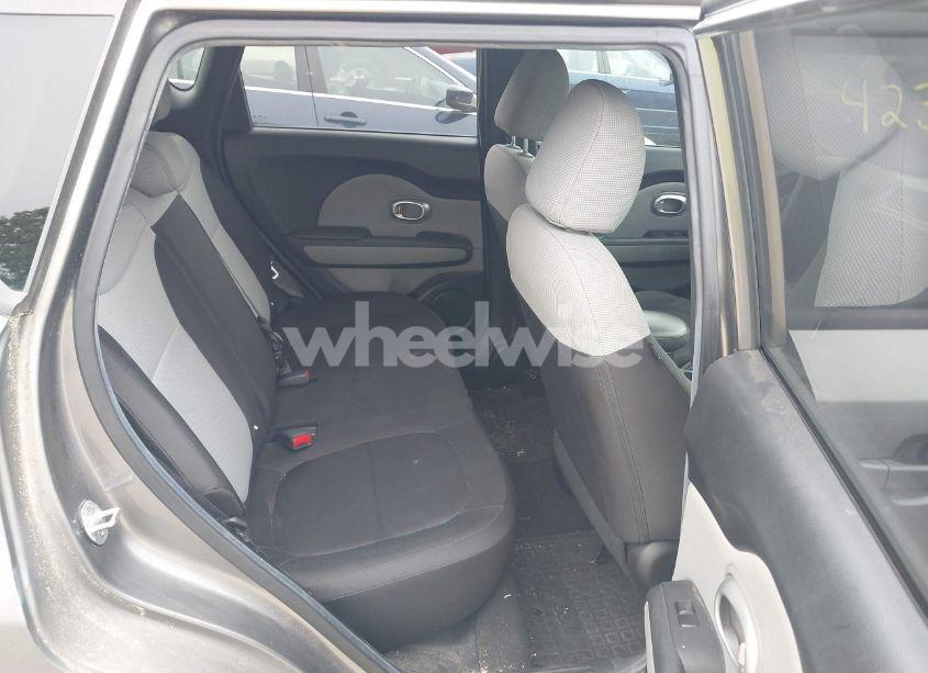 Photo 8 of 2016 Kia Soul ! (VIN KNDJN2A22G7388500)