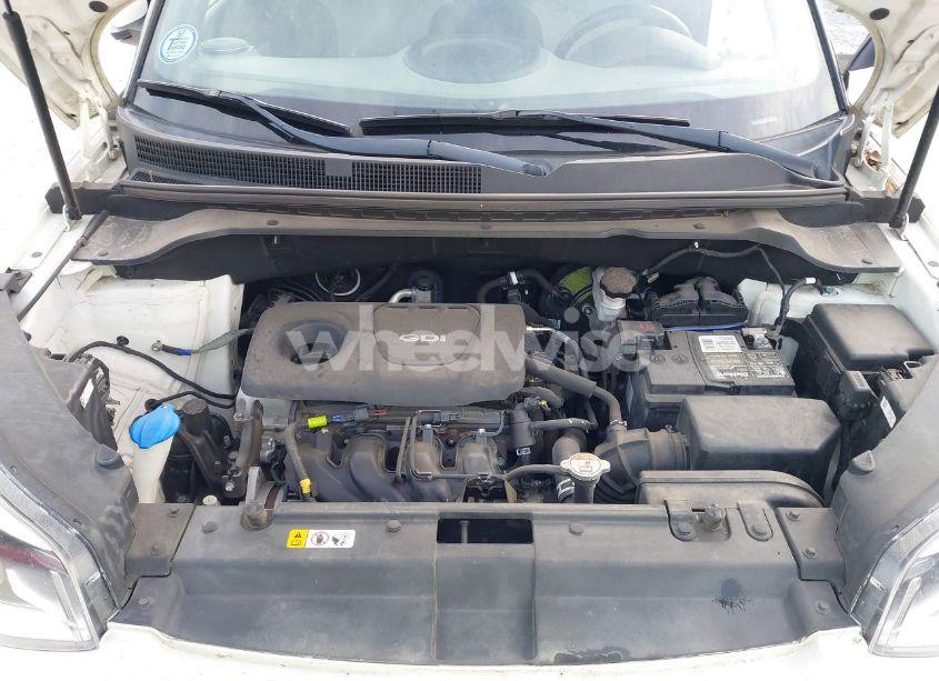 Photo 10 of 2019 Kia Soul (VIN KNDJN2A22K7022769)