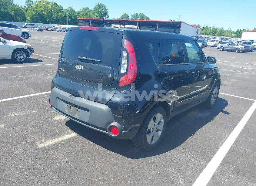 Photo 4 of 2014 Kia Soul (VIN KNDJN2A23E7746166)