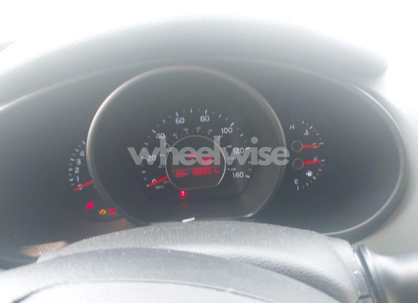 Photo 7 of 2015 Kia Soul (VIN KNDJN2A23F7127360)