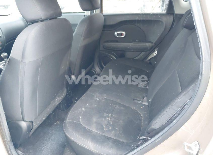 Photo 8 of 2015 Kia Soul (VIN KNDJN2A23F7144739)
