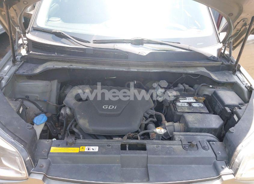Photo 10 of 2015 Kia Soul (VIN KNDJN2A23F7205779)