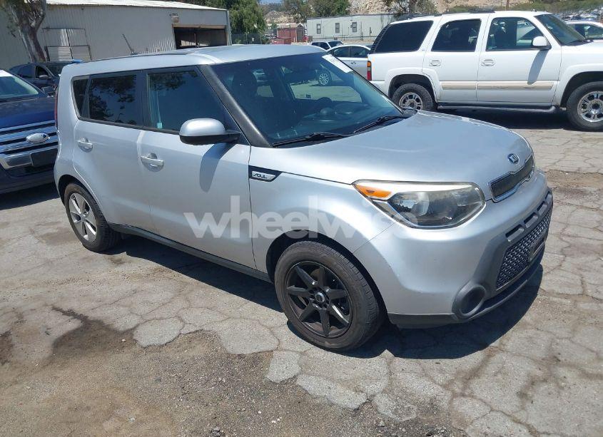 2015 Kia Soul (VIN KNDJN2A23F7775040) main photo