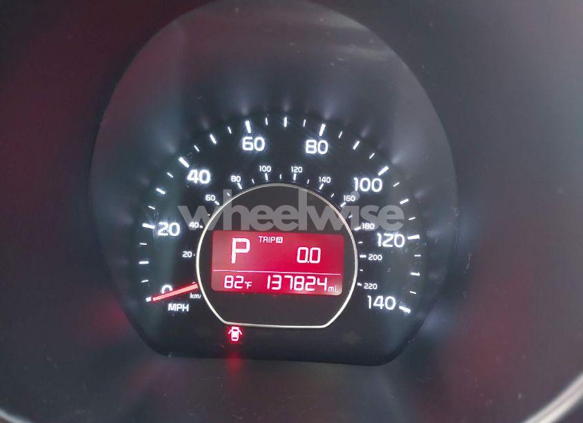 Photo 7 of 2015 Kia Soul (VIN KNDJN2A23F7775040)