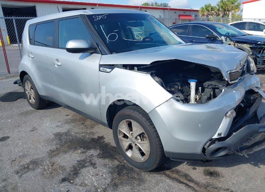 2015 Kia Soul (VIN KNDJN2A23F7783705) main photo