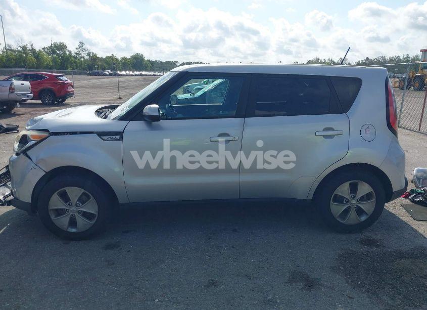 Photo 15 of 2015 Kia Soul (VIN KNDJN2A23F7783705)