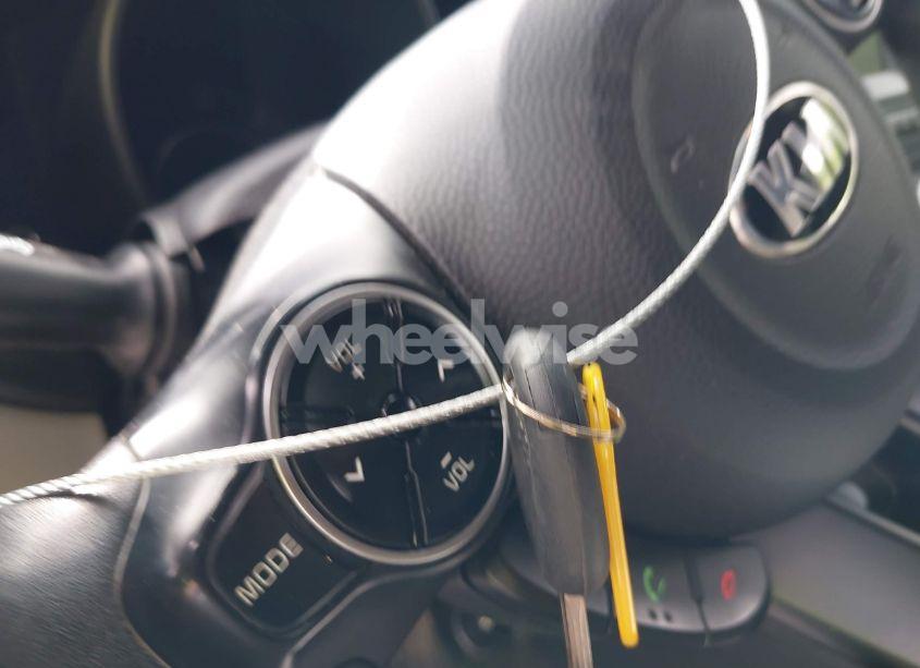 Photo 11 of 2015 Kia Soul (VIN KNDJN2A23F7795983)