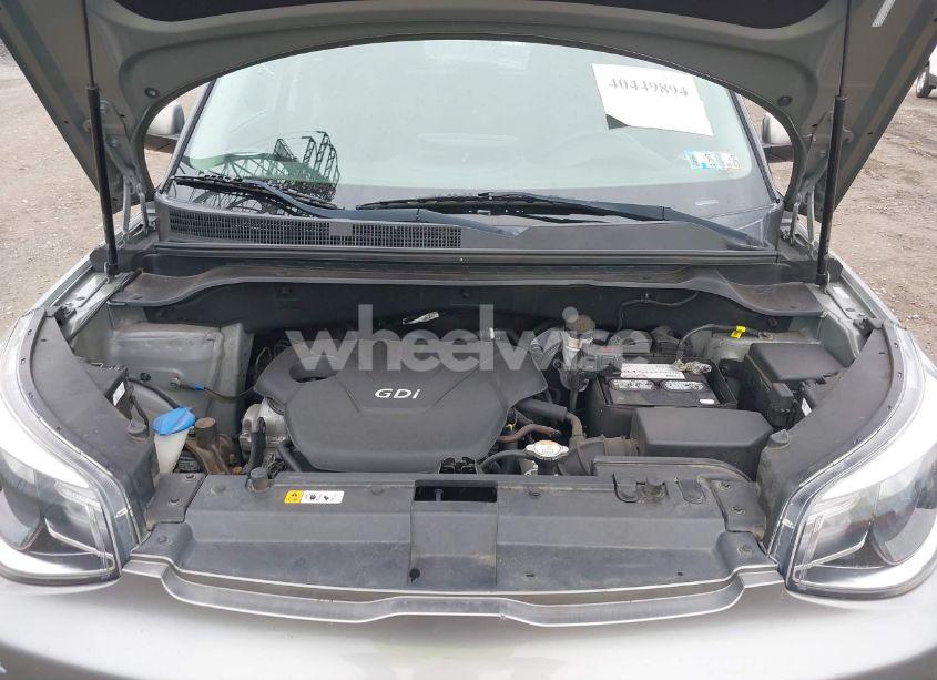 Photo 10 of 2016 Kia Soul (VIN KNDJN2A23G7403019)