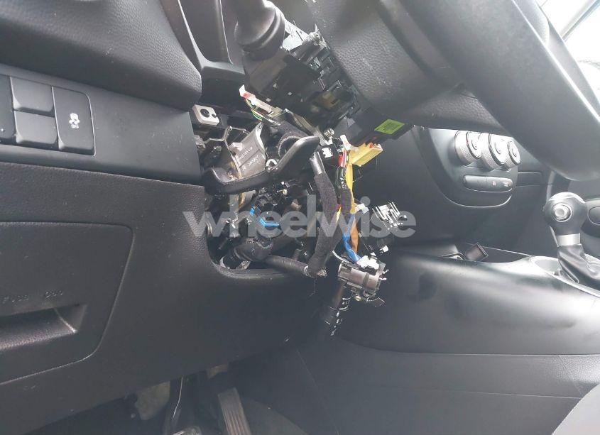 Photo 11 of 2016 Kia Soul (VIN KNDJN2A23G7403019)