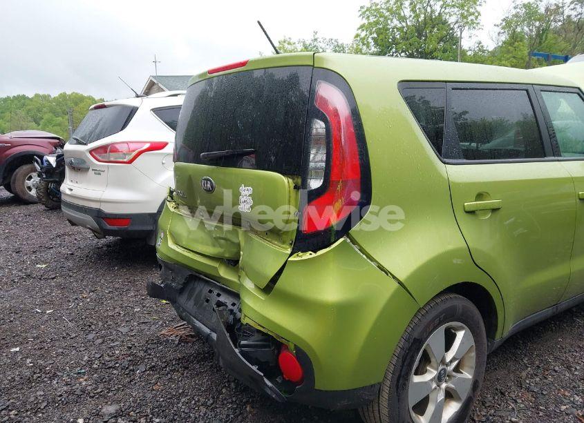 Photo 6 of 2018 Kia Soul (VIN KNDJN2A23J7894411)