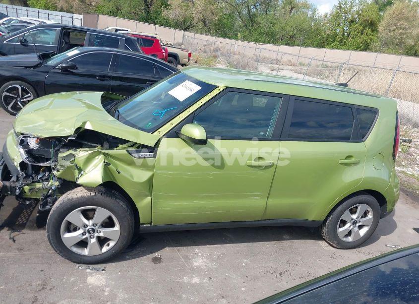 Photo 15 of 2019 Kia Soul (VIN KNDJN2A23K7911127)