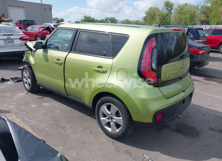 Photo 3 of 2019 Kia Soul (VIN KNDJN2A23K7911127)