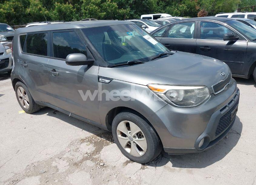2015 Kia Soul (VIN KNDJN2A24F7236328) main photo