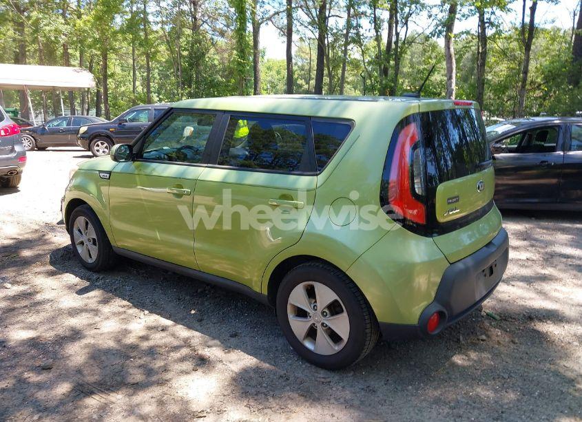Photo 3 of 2015 Kia Soul (VIN KNDJN2A24F7766671)