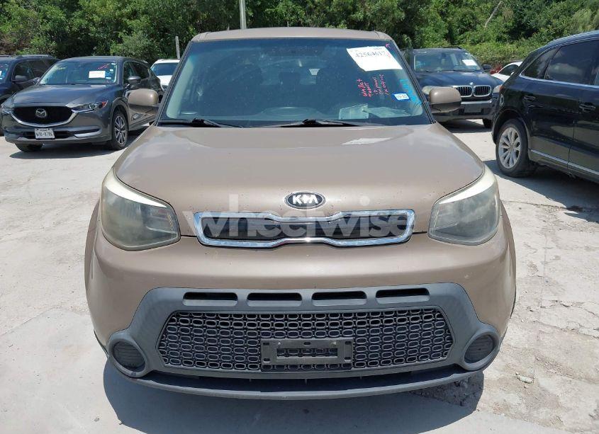 Photo 6 of 2016 Kia Soul (VIN KNDJN2A24G7291752)