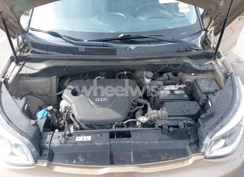 Photo 10 of 2016 Kia Soul (VIN KNDJN2A24G7295350)