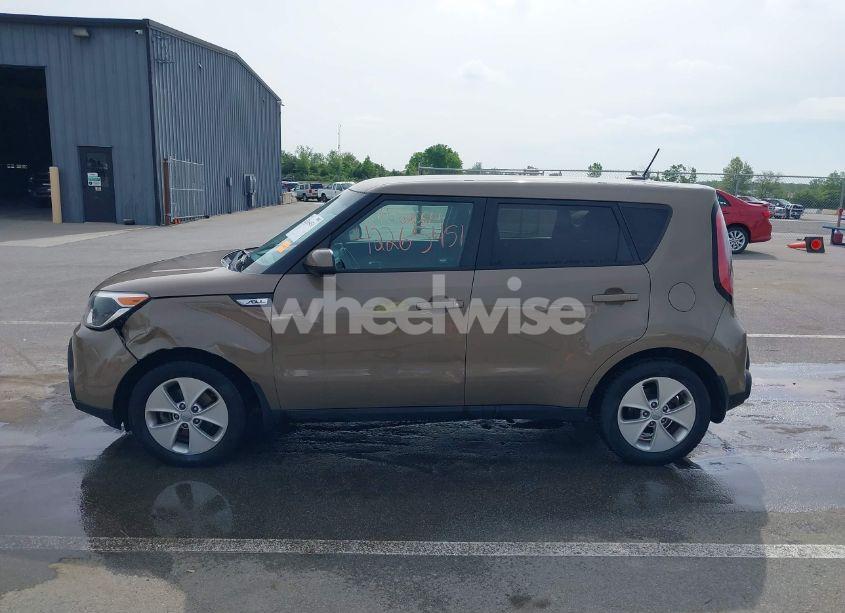 Photo 14 of 2016 Kia Soul (VIN KNDJN2A24G7295350)