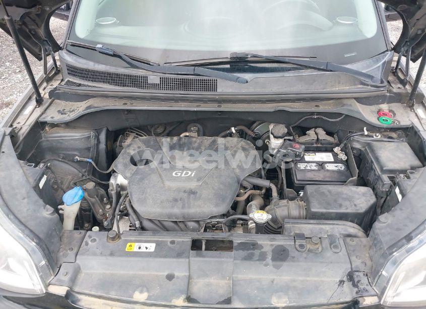 Photo 10 of 2016 Kia Soul (VIN KNDJN2A24G7299592)