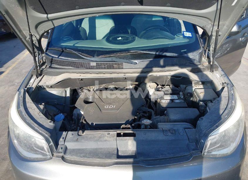 Photo 10 of 2016 Kia Soul (VIN KNDJN2A24G7306508)
