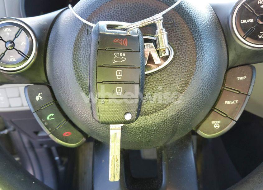 Photo 11 of 2016 Kia Soul (VIN KNDJN2A24G7306508)