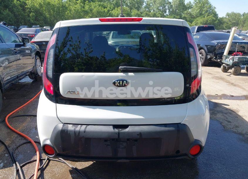 Photo 16 of 2016 Kia Soul (VIN KNDJN2A24G7362318)