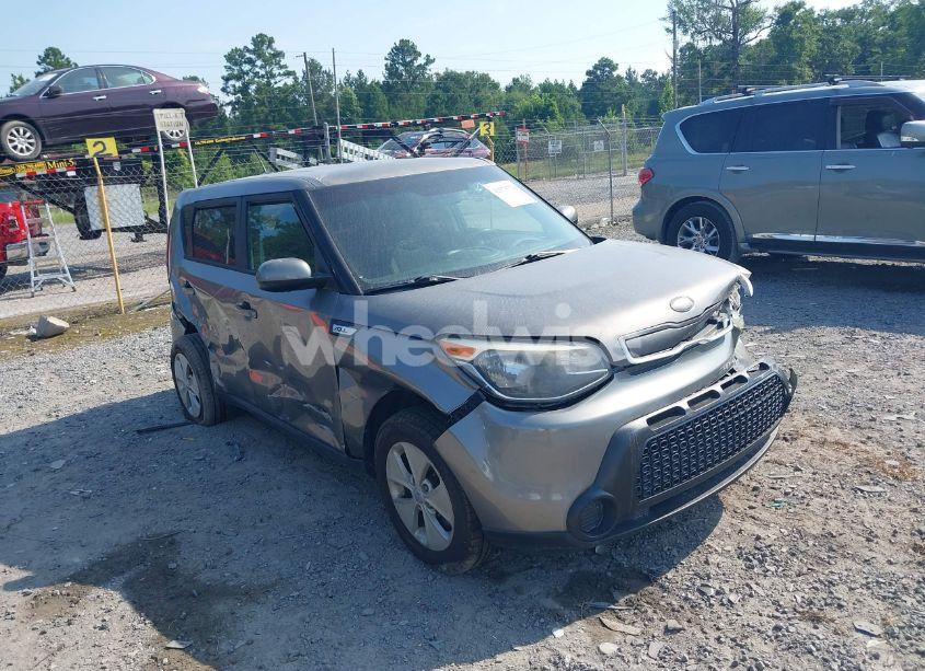 2016 Kia Soul (VIN KNDJN2A24G7367180) main photo