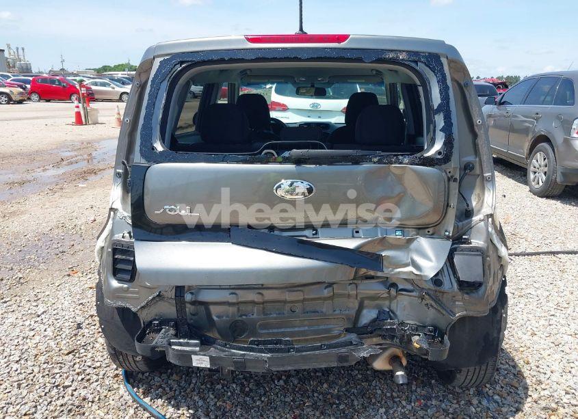 Photo 16 of 2017 Kia Soul (VIN KNDJN2A24H7474425)