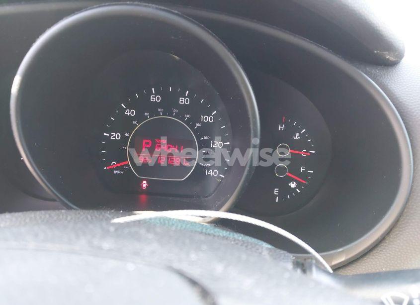 Photo 7 of 2017 Kia Soul (VIN KNDJN2A24H7881614)