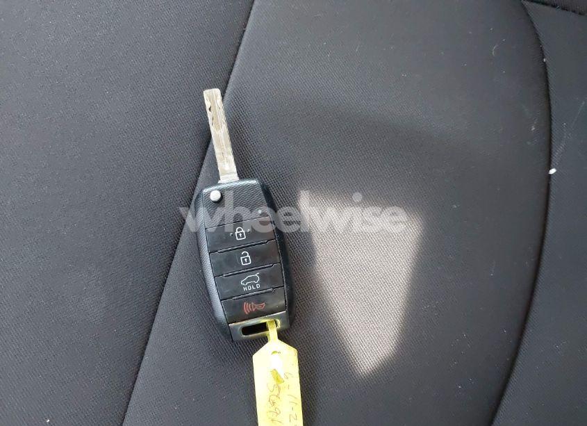 Photo 11 of 2018 Kia Soul (VIN KNDJN2A24J7569184)