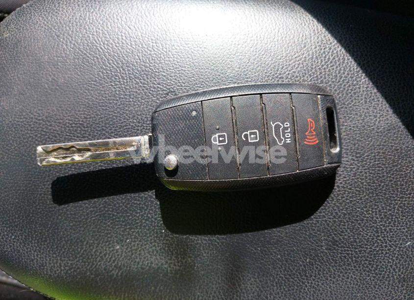 Photo 11 of 2019 Kia Soul (VIN KNDJN2A24K7010400)