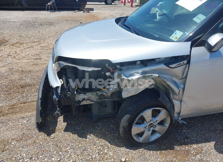 Photo 11 of 2019 Kia Soul (VIN KNDJN2A24K7020179)