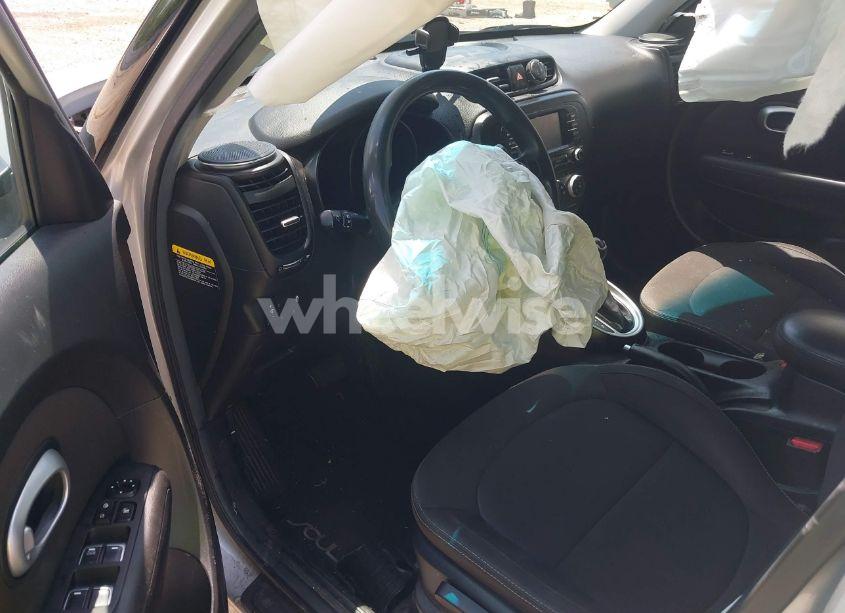 Photo 18 of 2019 Kia Soul (VIN KNDJN2A24K7020179)