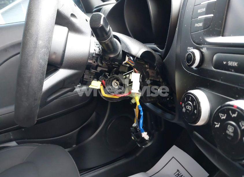 Photo 6 of 2019 Kia Soul (VIN KNDJN2A24K7665575)