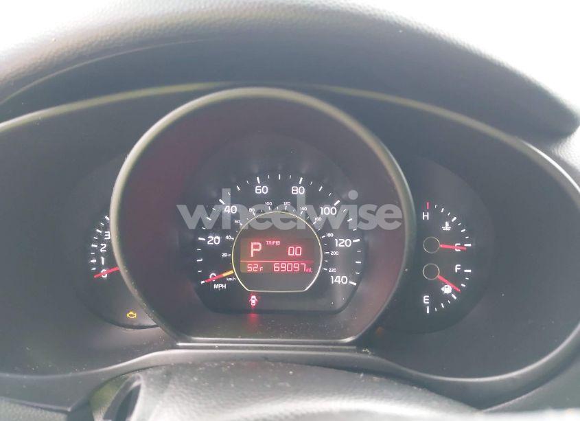 Photo 7 of 2019 Kia Soul (VIN KNDJN2A24K7665575)