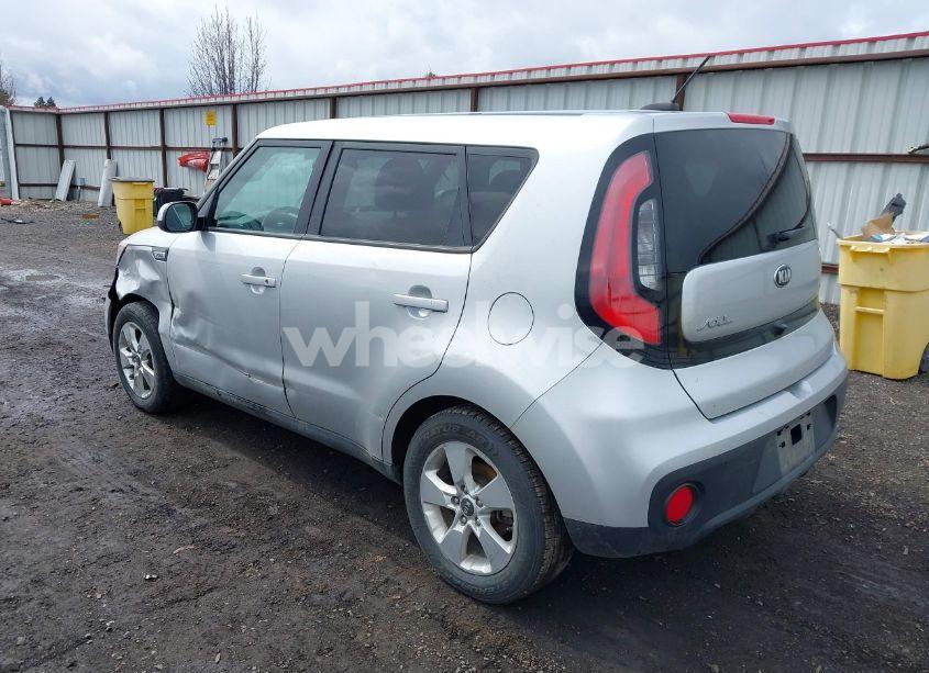 Photo 3 of 2019 Kia Soul (VIN KNDJN2A24K7676852)