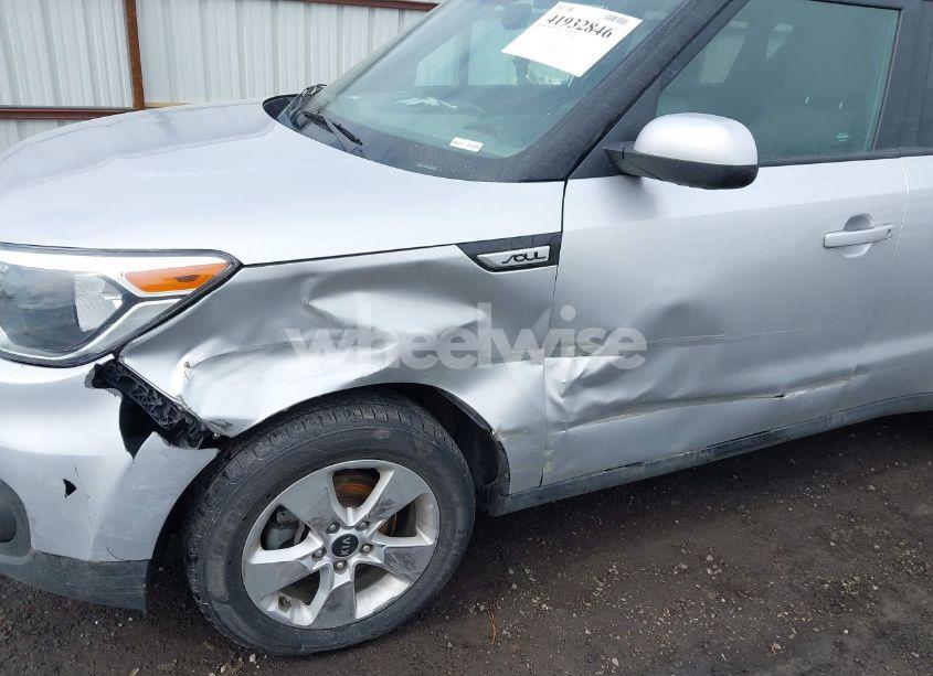 Photo 6 of 2019 Kia Soul (VIN KNDJN2A24K7676852)