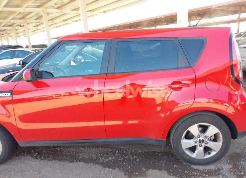 Photo 14 of 2019 Kia Soul (VIN KNDJN2A24K7677810)