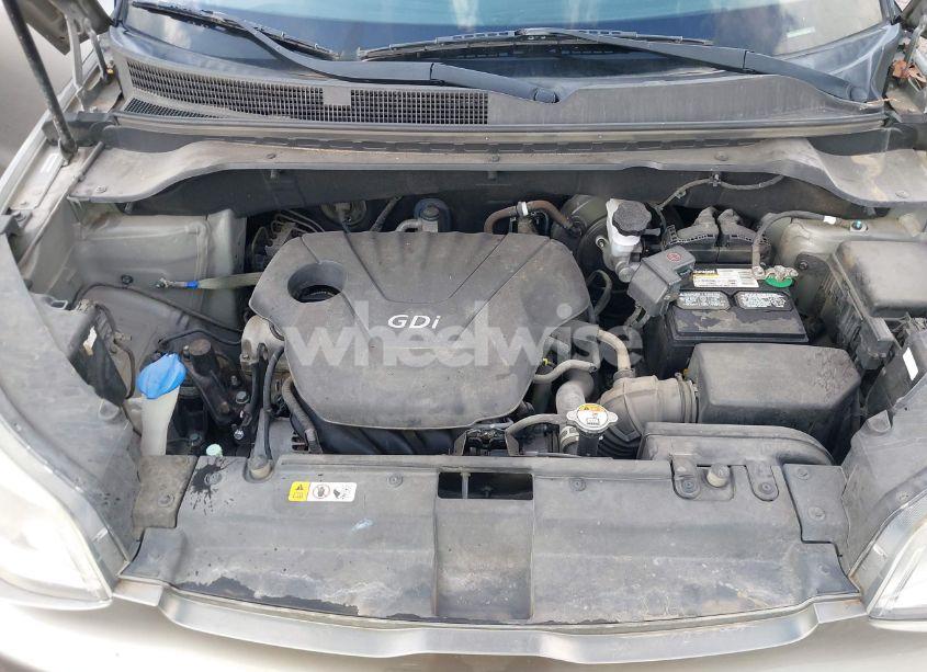 Photo 10 of 2015 Kia Soul (VIN KNDJN2A25F7174874)