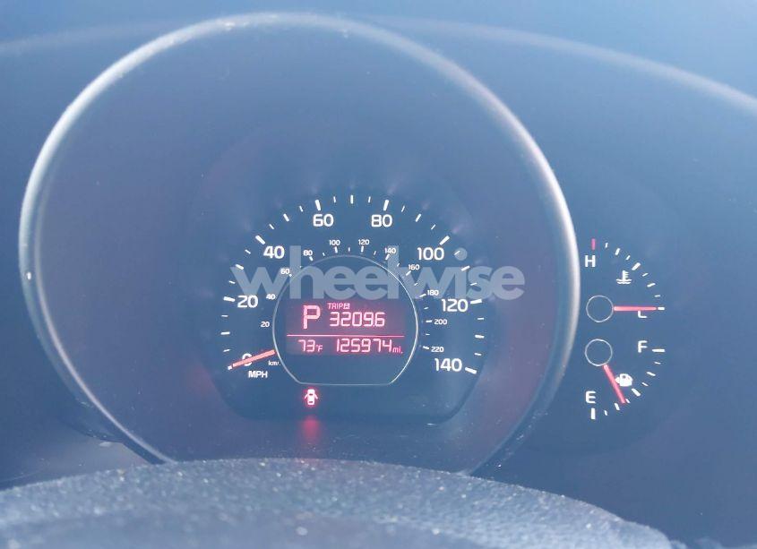 Photo 7 of 2015 Kia Soul (VIN KNDJN2A25F7176558)