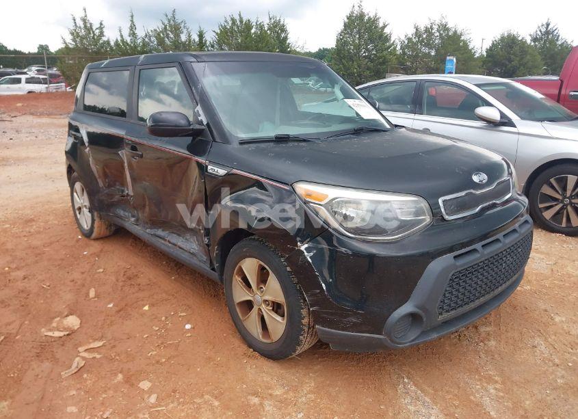 2015 Kia Soul (VIN KNDJN2A25F7799680) main photo