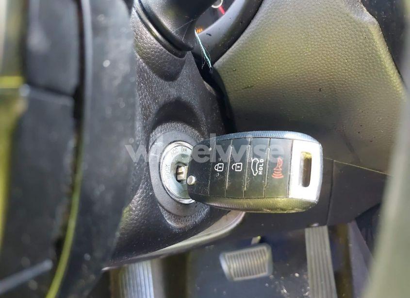 Photo 11 of 2016 Kia Soul (VIN KNDJN2A25G7281358)