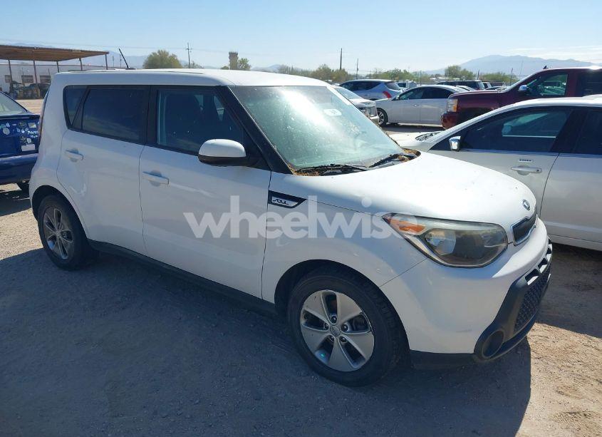 2016 Kia Soul (VIN KNDJN2A25G7317632) main photo