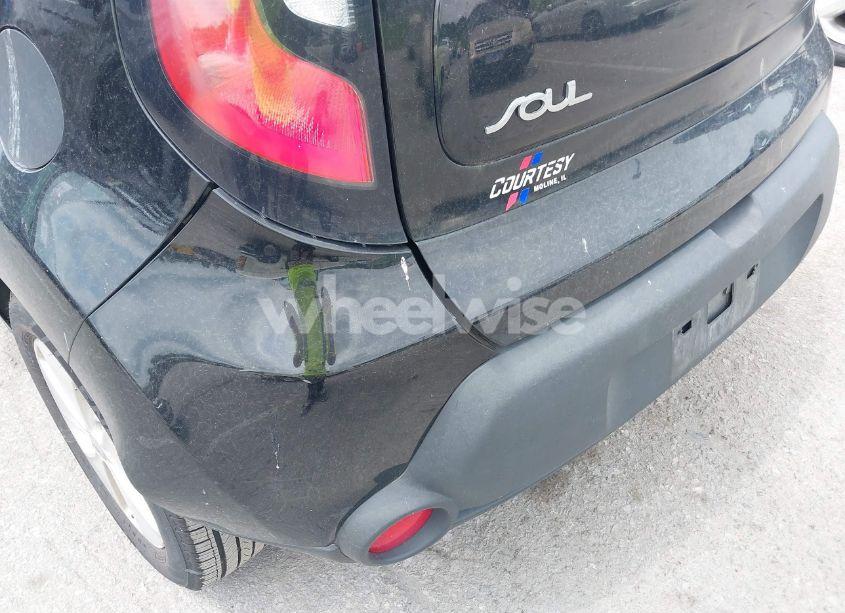 Photo 6 of 2016 Kia Soul (VIN KNDJN2A25G7347570)