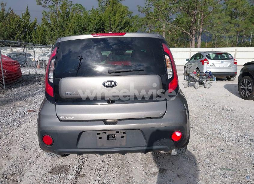 Photo 16 of 2017 Kia Soul (VIN KNDJN2A25H7445161)