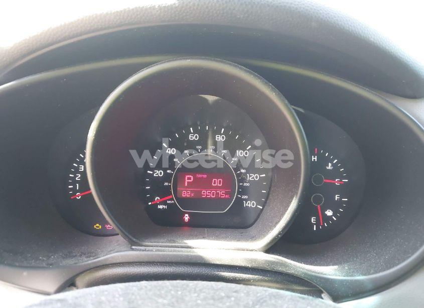 Photo 7 of 2017 Kia Soul (VIN KNDJN2A25H7450683)