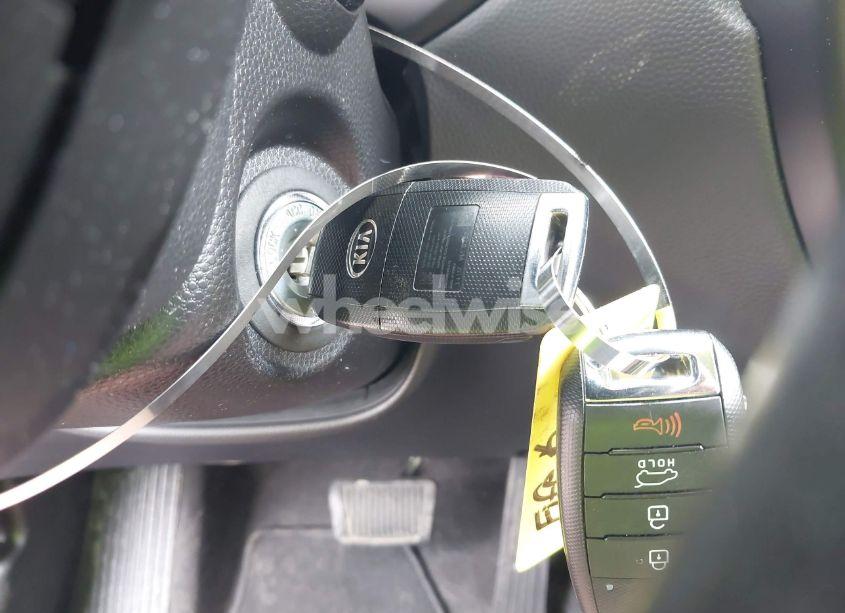 Photo 11 of 2018 Kia Soul (VIN KNDJN2A25J7581425)