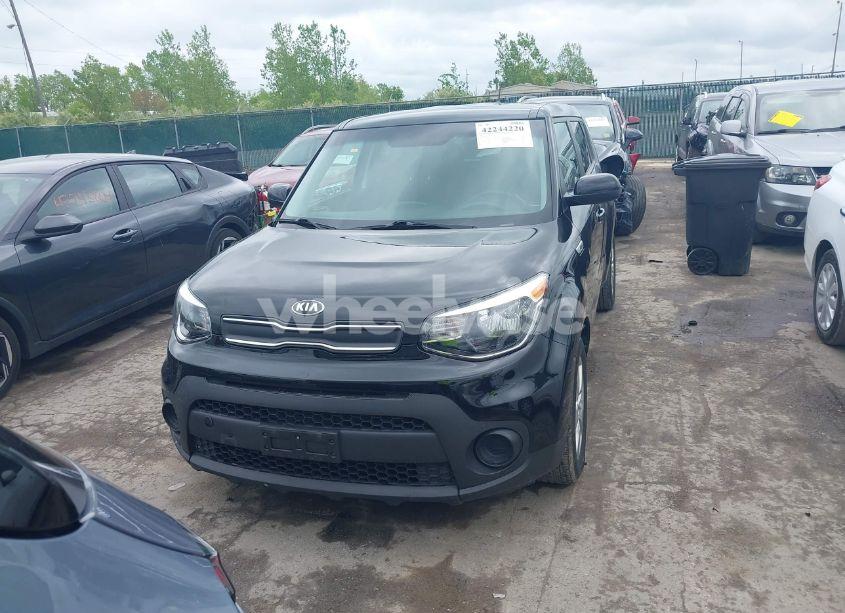 Photo 12 of 2018 Kia Soul (VIN KNDJN2A25J7581425)