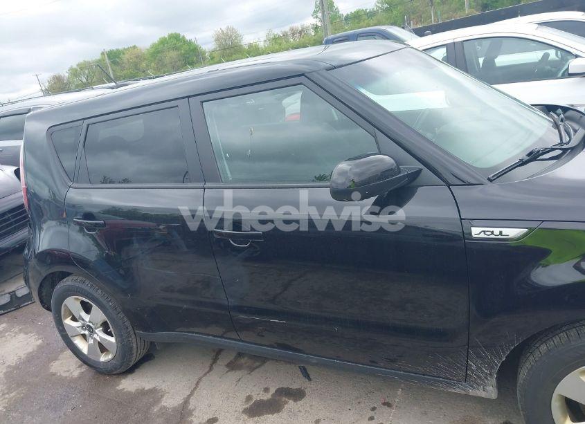 Photo 13 of 2018 Kia Soul (VIN KNDJN2A25J7581425)