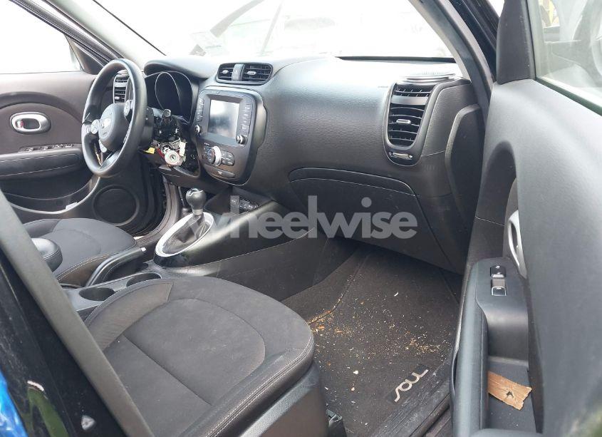 Photo 5 of 2019 Kia Soul (VIN KNDJN2A25K7011118)