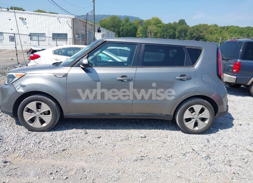 Photo 14 of 2014 Kia Soul N/A (VIN KNDJN2A26E7015490)